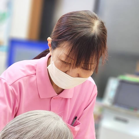 楽園ではアルバイトスタッフおよびボランティアスタッフを募集しています。